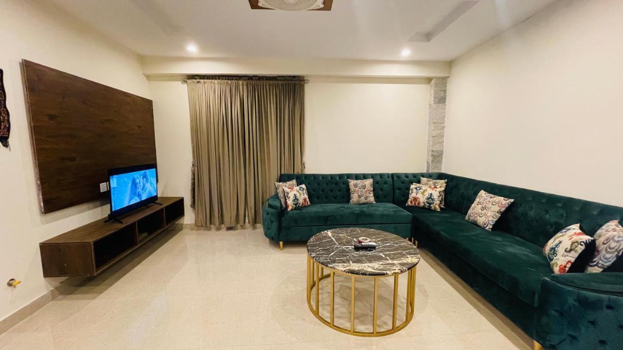 Goho Rooms Murree Exterior photo